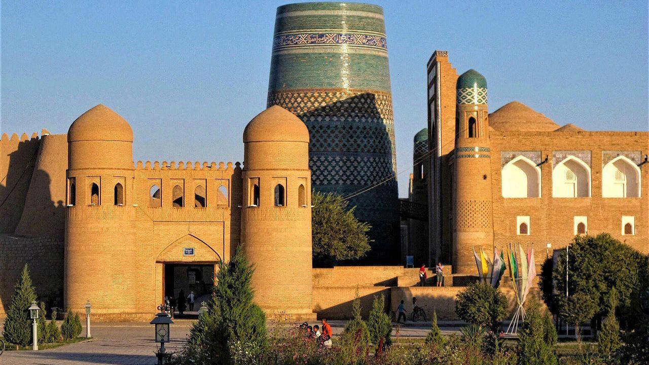 🏰 Khiva – Le musée vivant de l’Orient